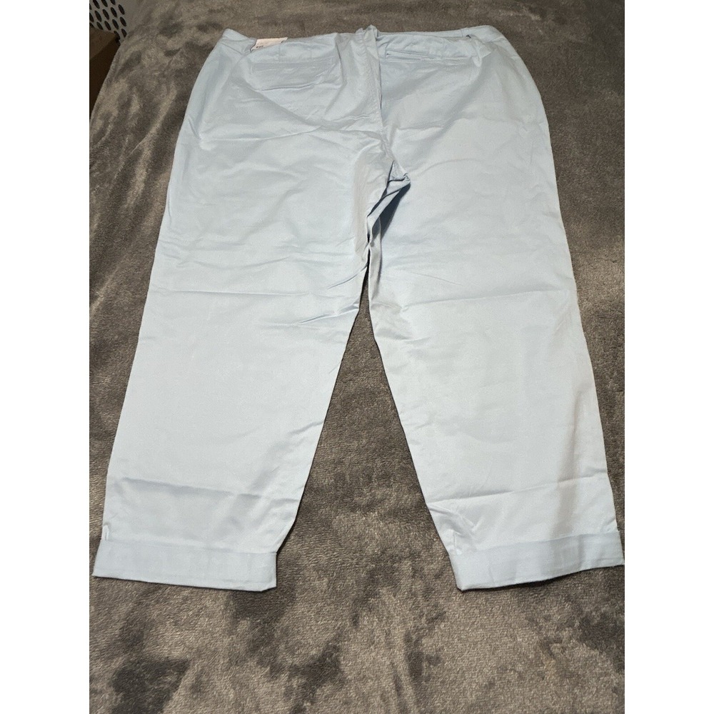 NWT LANE BRYANT *TOTALLY CROPPED* PANTS - LIGHT BLUE COTTON/SPANDEX - WOMENS 18